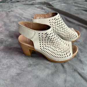 Dansko Danae Block Sandals size 38
